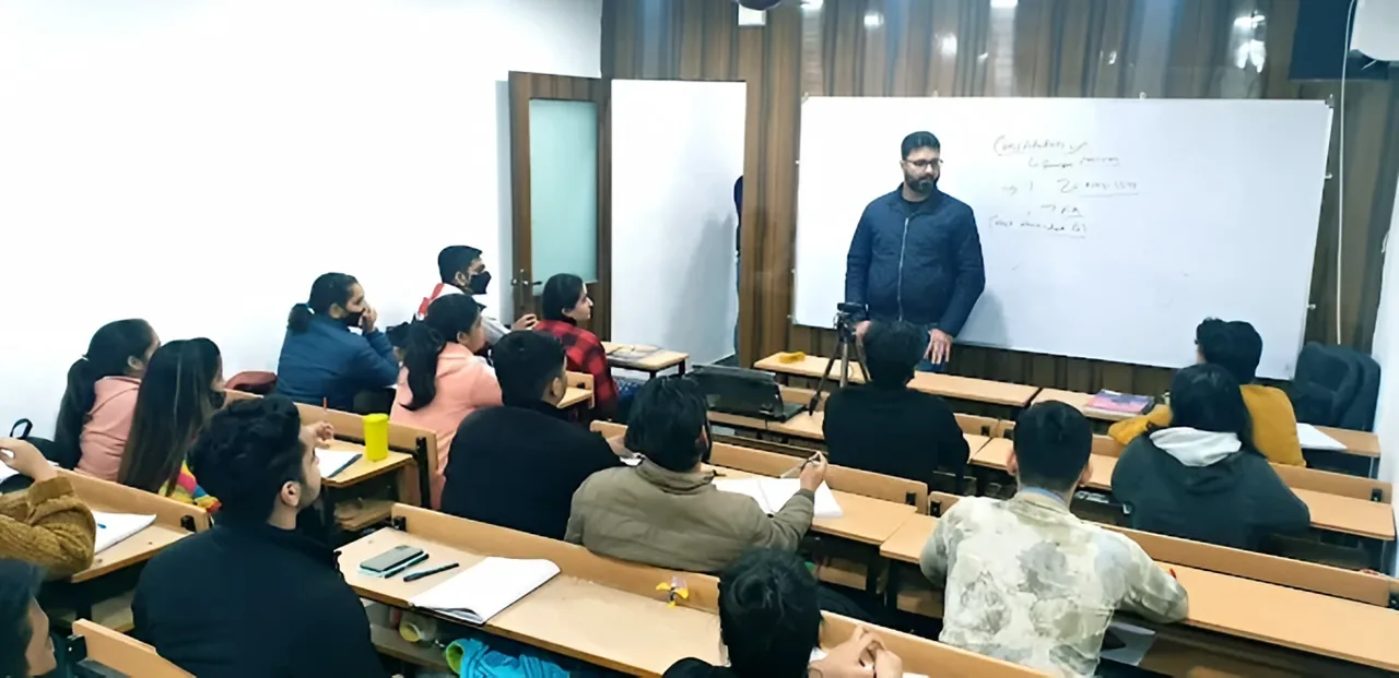 Students preparing for Class 11 and 12 at ISL Competitive Centre, Lajpat Nagar